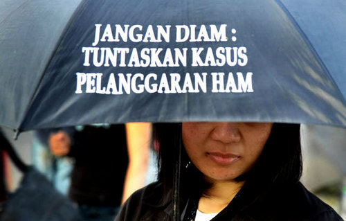 pelanggaran ham di Indonesia