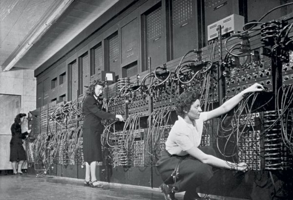 ENIAC  Pemrograman Komputer Digital pertama di dunia