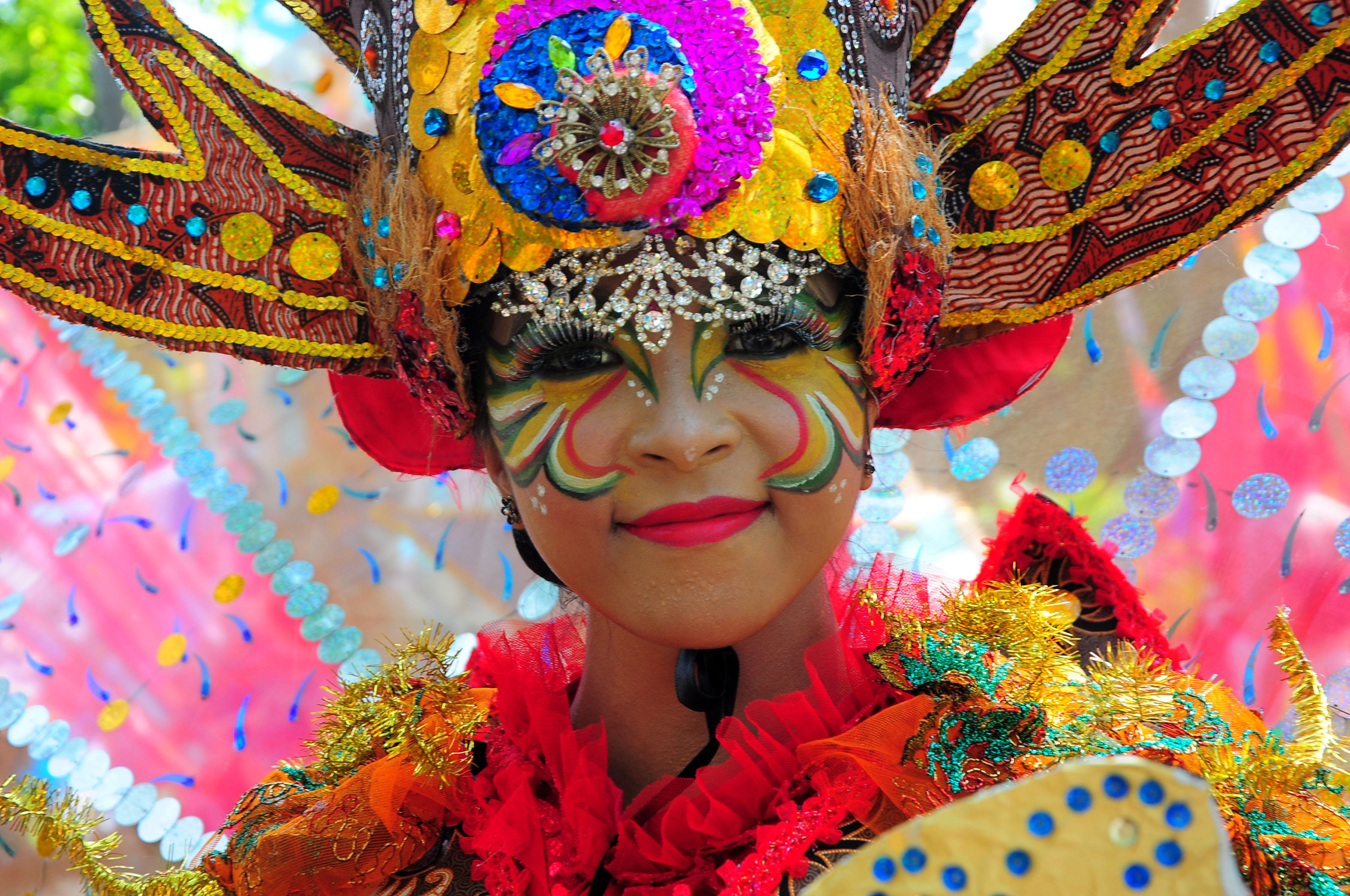 Melirik Potensi Peluang Bisnis Kostum Karnaval  Yang Patut 