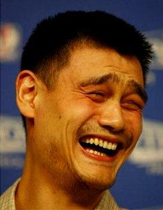 wajah lucu Yao Ming