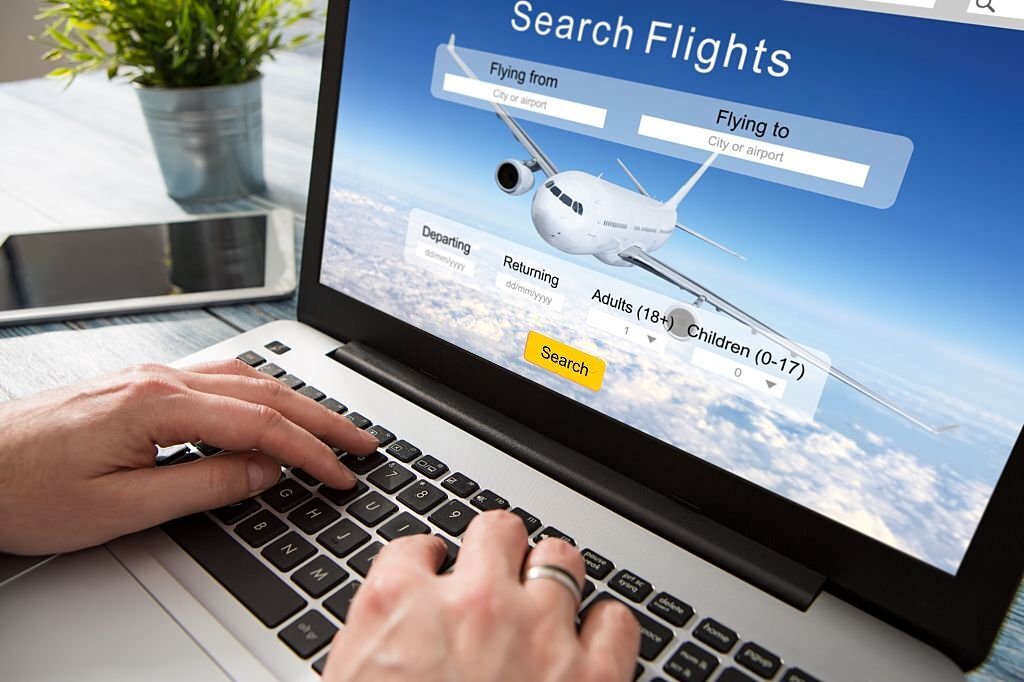 Bisnis Tiket Pesawat Online: Jenis, Cara Menjadi Agen, & Tipsnya